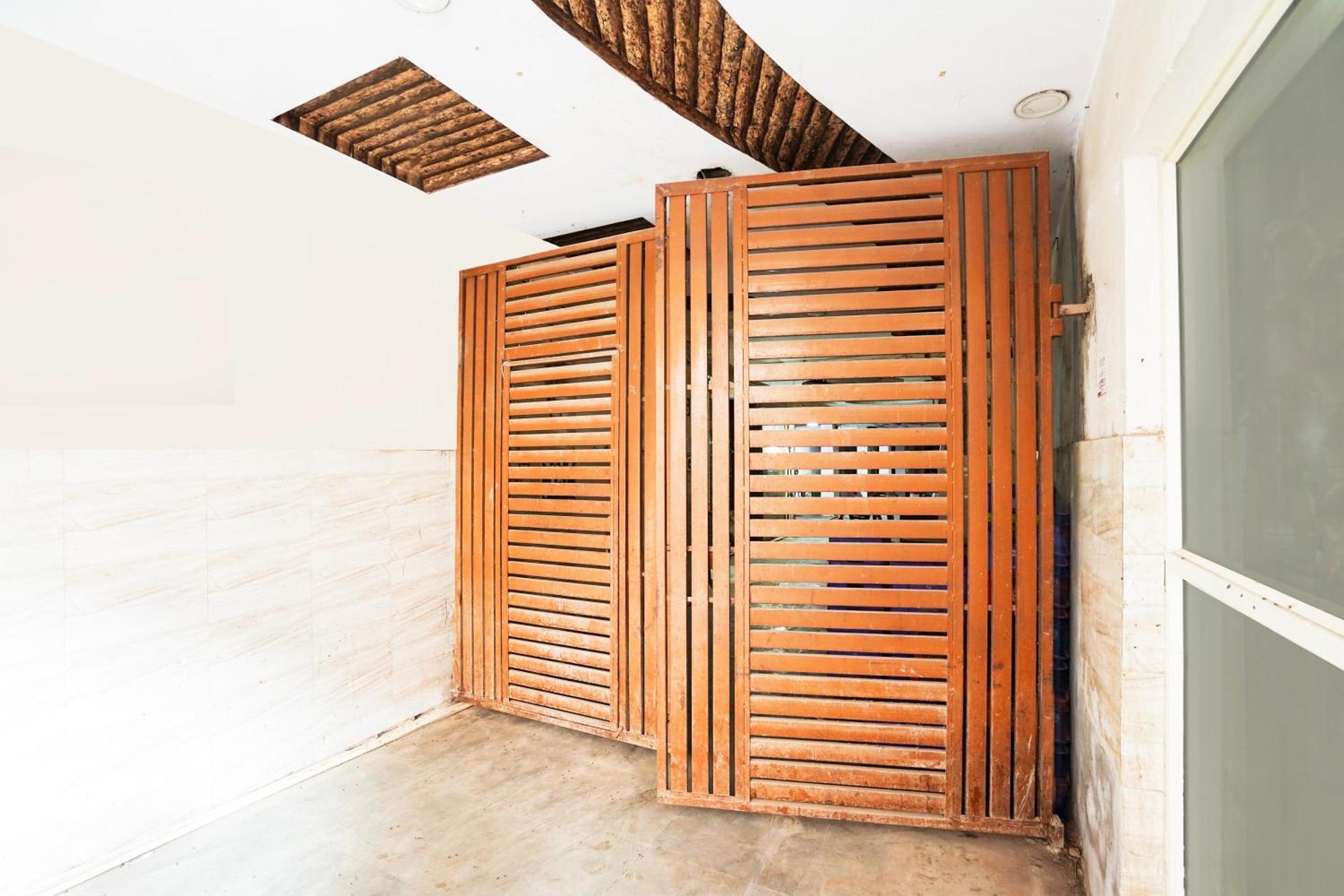 Spot On Tejasvi Hotel Noida Exterior photo