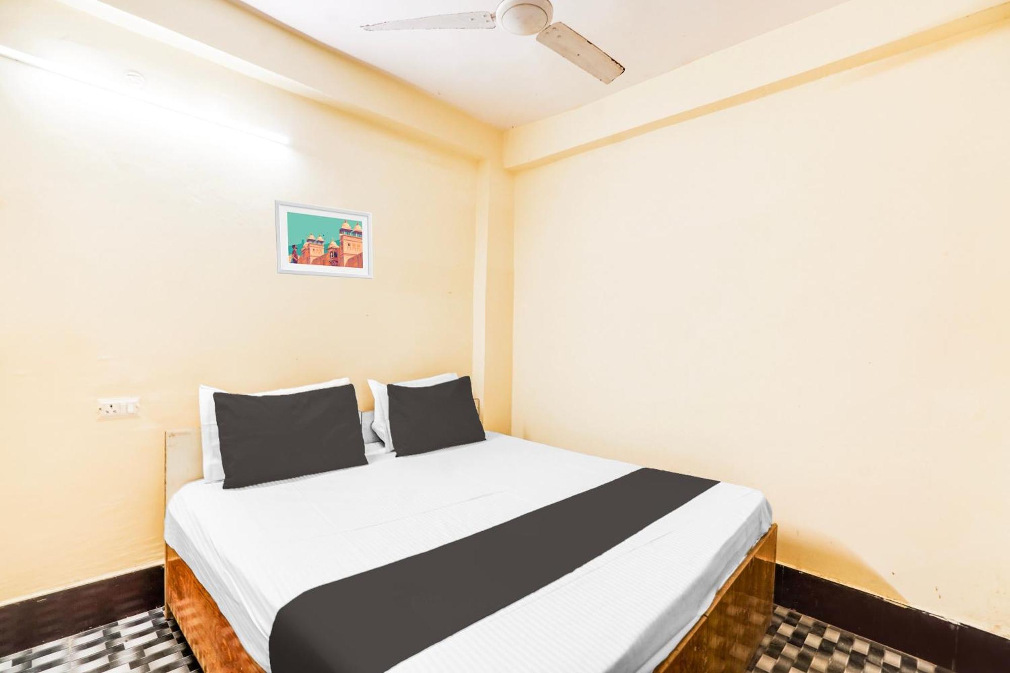Spot On Tejasvi Hotel Noida Exterior photo