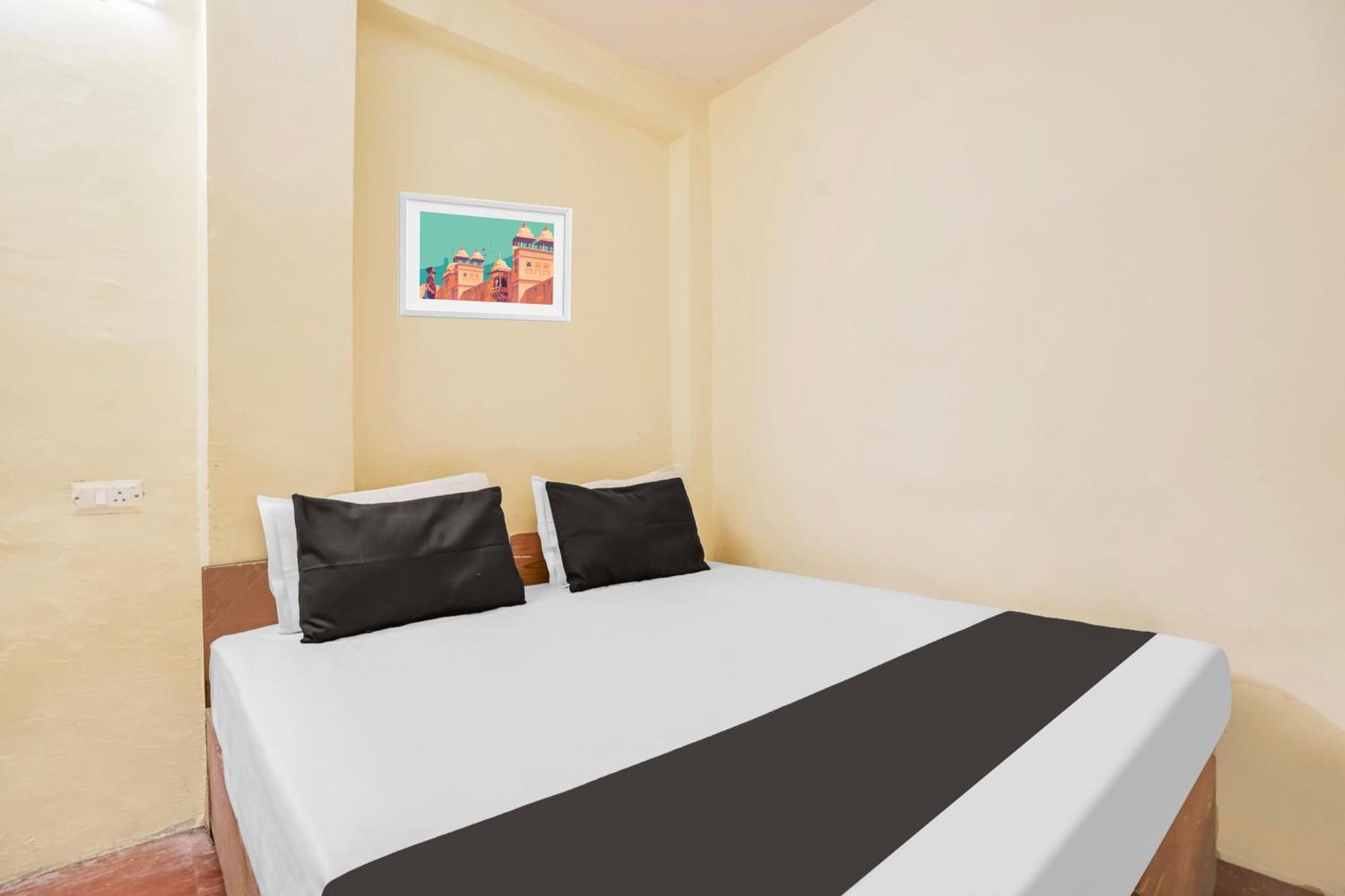 Spot On Tejasvi Hotel Noida Exterior photo